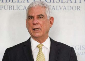 Instalan audiencia preparatoria contra Rodolfo Parker y su familia por enriquecimiento ilícito