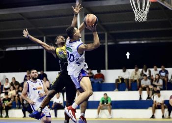 Santiagueño consigue su primer triunfo en el torneo a costa de Fantasmas