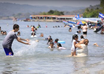 El turismo interno de El Salvador creció 46 % en Semana Santa