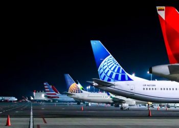 Aumenta un 40 % el ingreso de turistas a través del aeropuerto en el primer trimestre del año