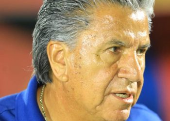 Raúl Arias, técnico de los tigrillos: «La directiva (de FAS) es un desastre»