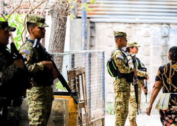 Fuerza Armada y PNC continúan siendo bien evaluadas por su labor en régimen de excepción