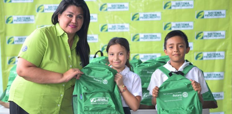 FEDECRÉDITO es una institución comprometida con el bienestar y el futuro de niños y jóvenes salvadoreños.