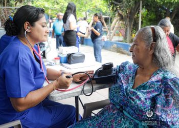 Gobierno benefició a pobladores de San Marcos con jornada médica y servicios profesionales