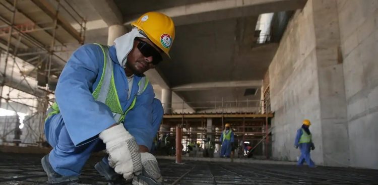 Fuerza laboral. La investigación señala el rol del inmigrante en las diferentes industrias y sus
aportes económicos con las autoridades locales y estatales.