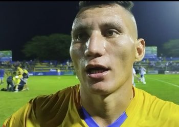 «No era lo que nosotros esperábamos, pero estuvimos abajo 2-0 y supimos levantarnos» : Javier Fermán, delantero de Limeño