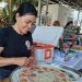 Pareja salvadoreña sale adelante con la venta de pizzas
