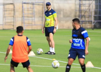 David Dóniga también quiso tener a Michell Mercado en este microciclo