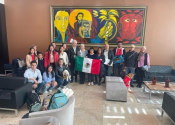Diplomáticos de México partieron ayer de Ecuador