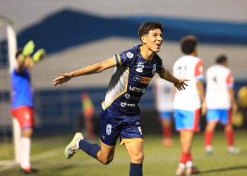 San Salvador va a la conquista del norte