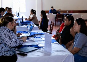 Empresa estadounidense busca talento en El Salvador