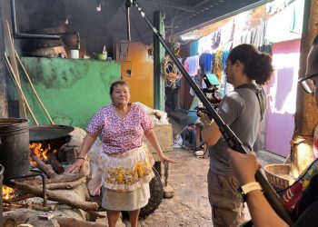 Hoy estrena Fernaldías, la nueva serie de Canal 10