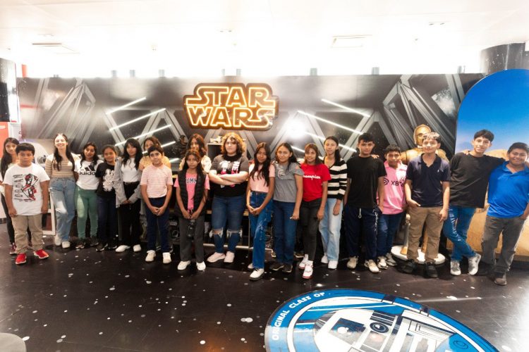 Los niños visitaron la Binaes, esto como parte de las actividades de acceso a la cultura. Foto: Conapina.