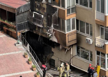 Al menos 29 muertos en un incendio en Estambul