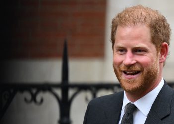 El príncipe Harry está Londres pero no verá a su padre