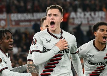 Bayer Leverkusen se acerca a la final de Europa League tras ganar 2-0 en Roma