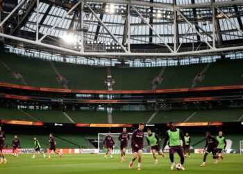 El Leverkusen pone a prueba su invicto en la final de la Europa League