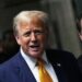 El juicio a Trump entra en su fase final, en suspense por su testimonio