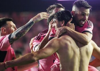 Con Messi de vuelta, el Inter Miami vence 1-0 al DC United en el descuento