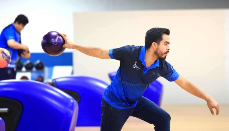 Armand Hernández, es uno de los gemelos que se coronó campeón del Torneo Baker 2024 de Bowling. Foto/INDES