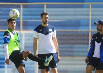 David Dóniga quiere dedicarle la clasificación al Mundial a «Mágico» González
