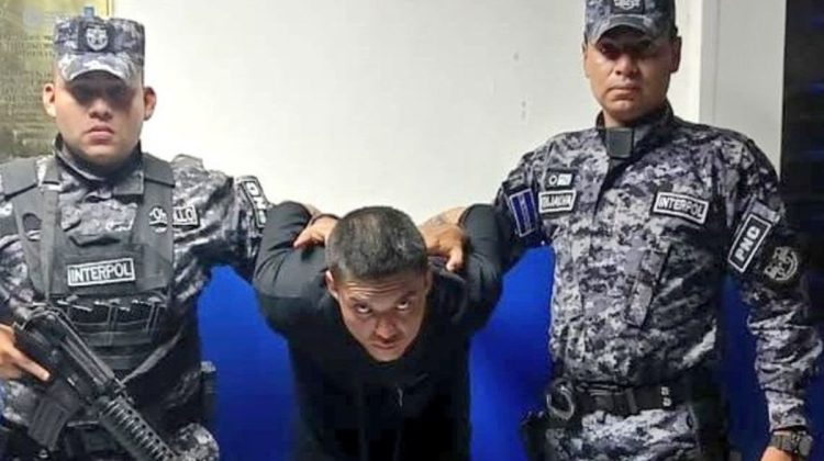 El delicuente fue identificado como José Heriberto Henríquez Calidonio. Foto PNC