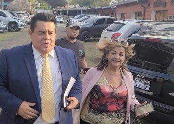 René Alonso, concejal de Santa Ana Oeste, es separado de su cargo por deber cuotas alimenticias