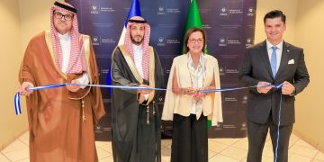 El Salvador inaugura embajada en Arabia Saudita 