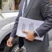 Fiscalía acusa a excomisionado presidencial Cristian Flores por dos casos de soborno