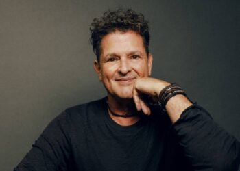 Carlos Vives es elegido «Persona del Año 2024» por la Academia Latina de la Grabación