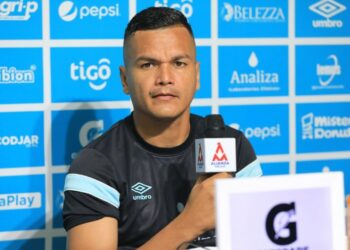 Alianza hizo la penúltima práctica en el estadio Cuscatlán