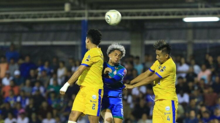 En la ida, Limeño venció 0-2 a Metapán