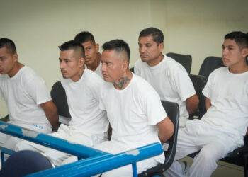Mexicanos son condenados a 10 años por traficar droga