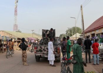 Hombres armados mataron a unas 40 personas en el centro de Nigeria