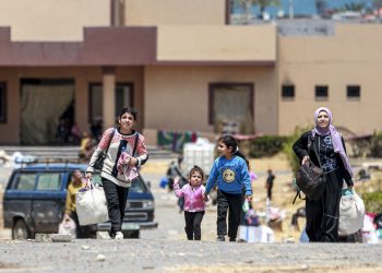 Inseguro. La agencia señaló que los niños han sido desplazados varias veces y no tienen otro lugar dónde refugiarse. Foto AFP.