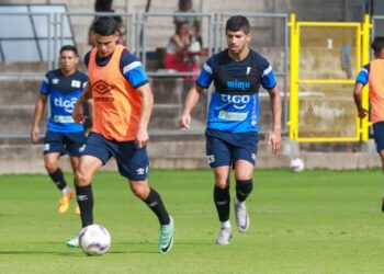 David Dóniga anuncio la lista de la Selecta, para el inicio del a eliminatoria mundialista