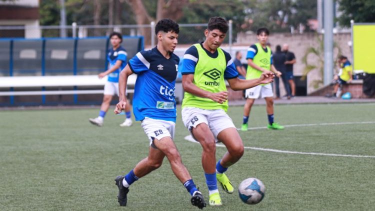 La Selección Sub-17 viajó a Costa Rica para participar en el torneo Uncaf