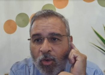 Prófugo Mauricio Funes enfrenta juicio por avioneta recibida a cambio de proyecto de puente San Isidro