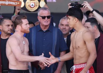 Canelo y Munguía dan el peso ante una afición con el «corazón dividido»