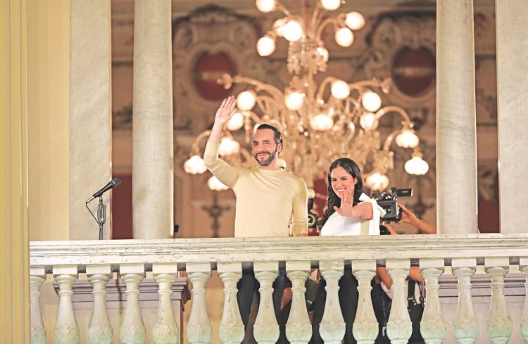 Nayib Bukele y Nuevas Ideas derrotaron en las urnas a
los partidos tradicionales en los comicios pasados.