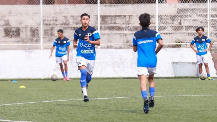 Selección sub-16. Foto: Fesfut.