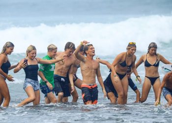 El Salvador recibió 1.3 millones de visitantes internacionales hasta abril