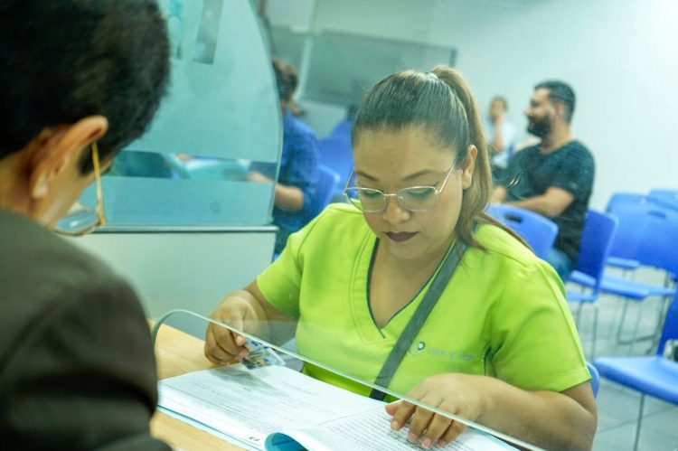 El Ministerio de Vivienda informó que se han beneficiado a 35,853 familias durante el Gobierno del presidente Nayib Bukele. Foto / Diario El Salvador.
