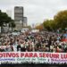 Miles de manifestantes en las calles de Madrid para defender la salud pública