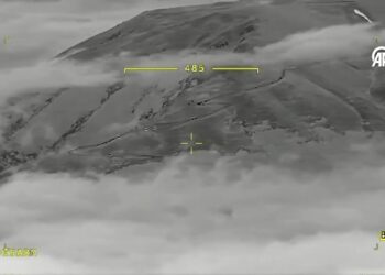 La búsqueda del helicóptero donde viajaba el jefe de Estado de Irán fue transmitida en directo por un drone