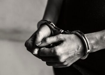 Capturan a hombre que agredió a su pareja en Olocuilta
