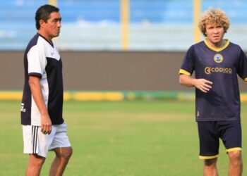 Limeño entrenó en el Cuscatlán