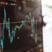 Wall Street abre con dirección dispersa a la espera de reporte de inflación