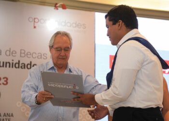 Casi 5,000 jóvenes han sido beneficiados con el programa Oportunidades de la Fundación Gloria Kriete