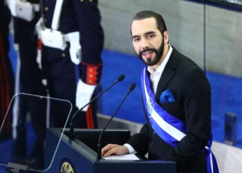 «Somos una nación soberana y exhibiremos nuestras obras de arte donde mejor nos parezca»: presidente Bukele, sobre cuestionamientos de senador de EE.UU.
